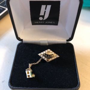 Alpha Delta Pi sorority pin